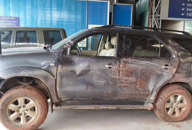 Mua xác xe ô tô thanh lý giá cao